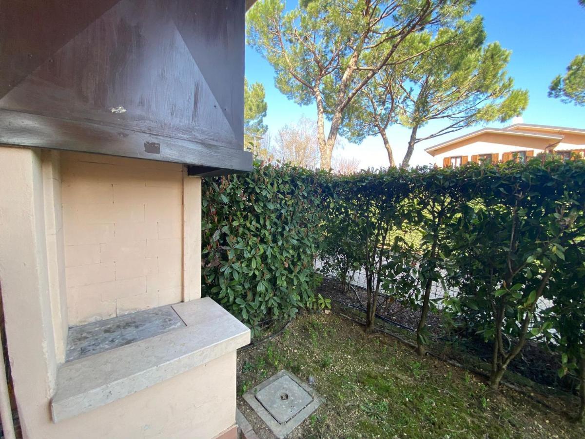 Apartment With Garden And Grill - Green Residence Sirmione Desenzano del Garda Dış mekan fotoğraf